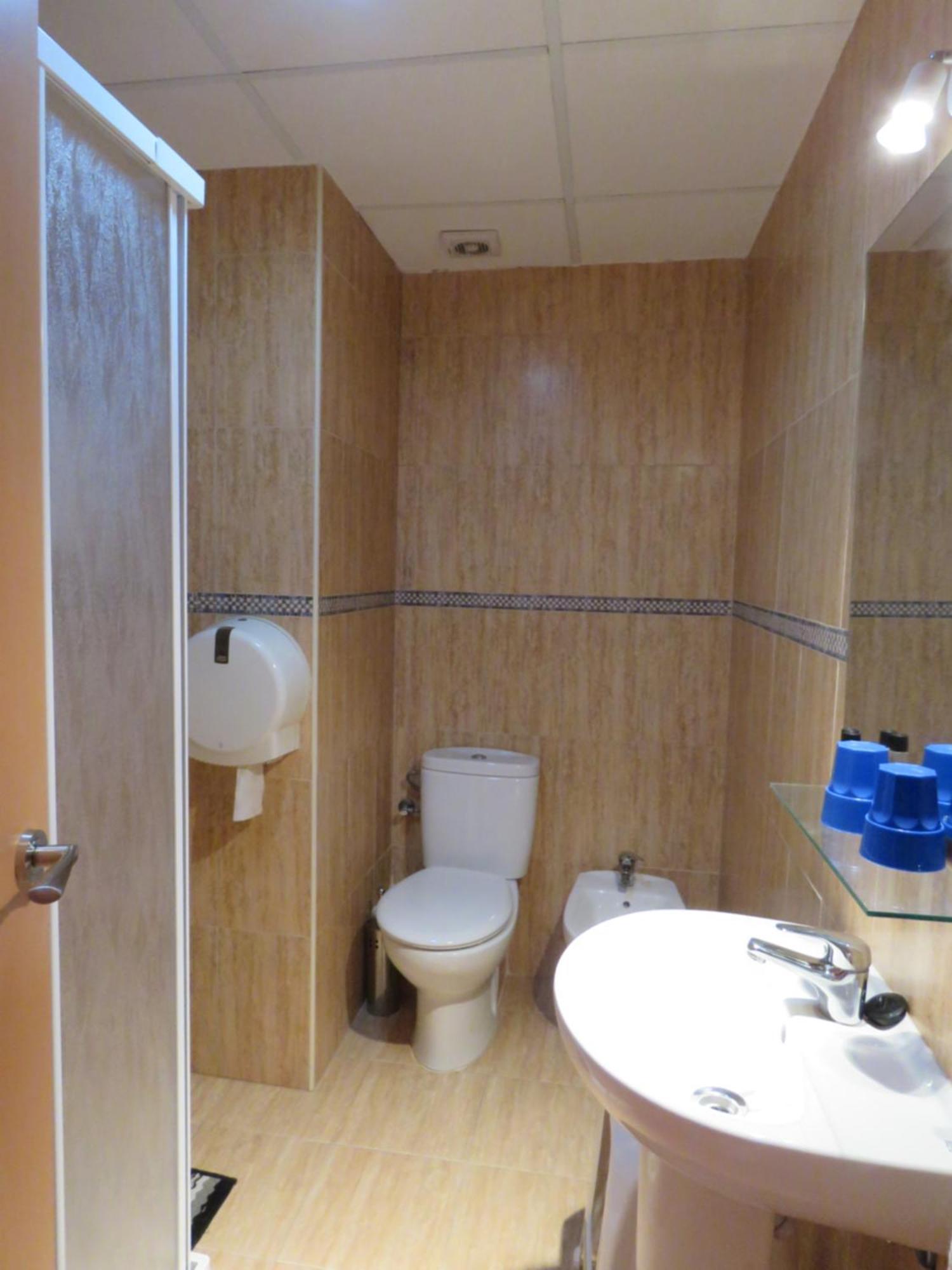 Hotel Alain Silla Bagian luar foto