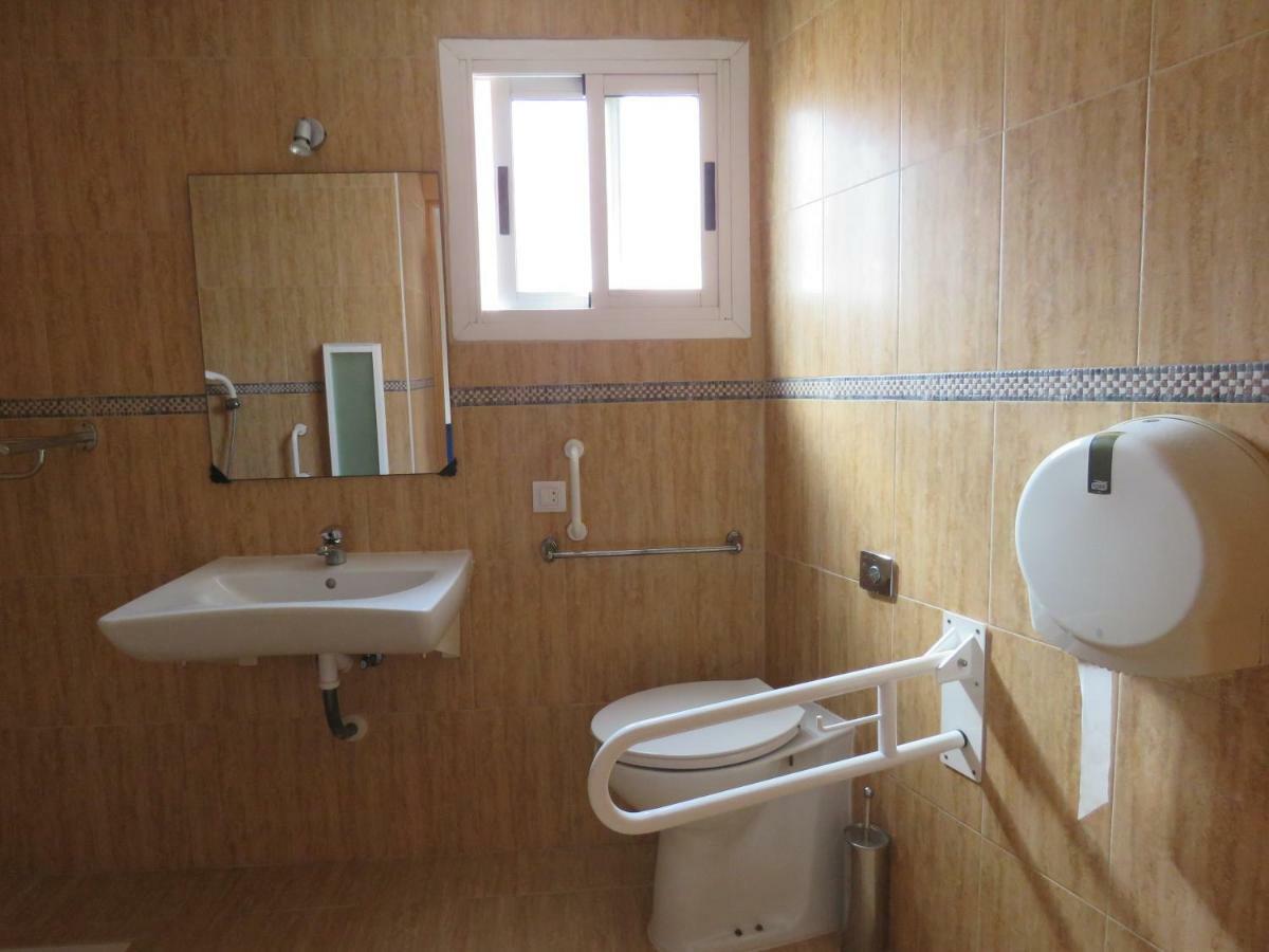 Hotel Alain Silla Bagian luar foto