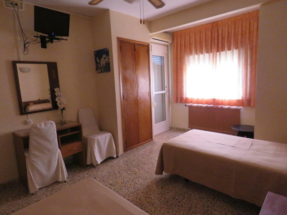 Hotel Alain Silla Bagian luar foto