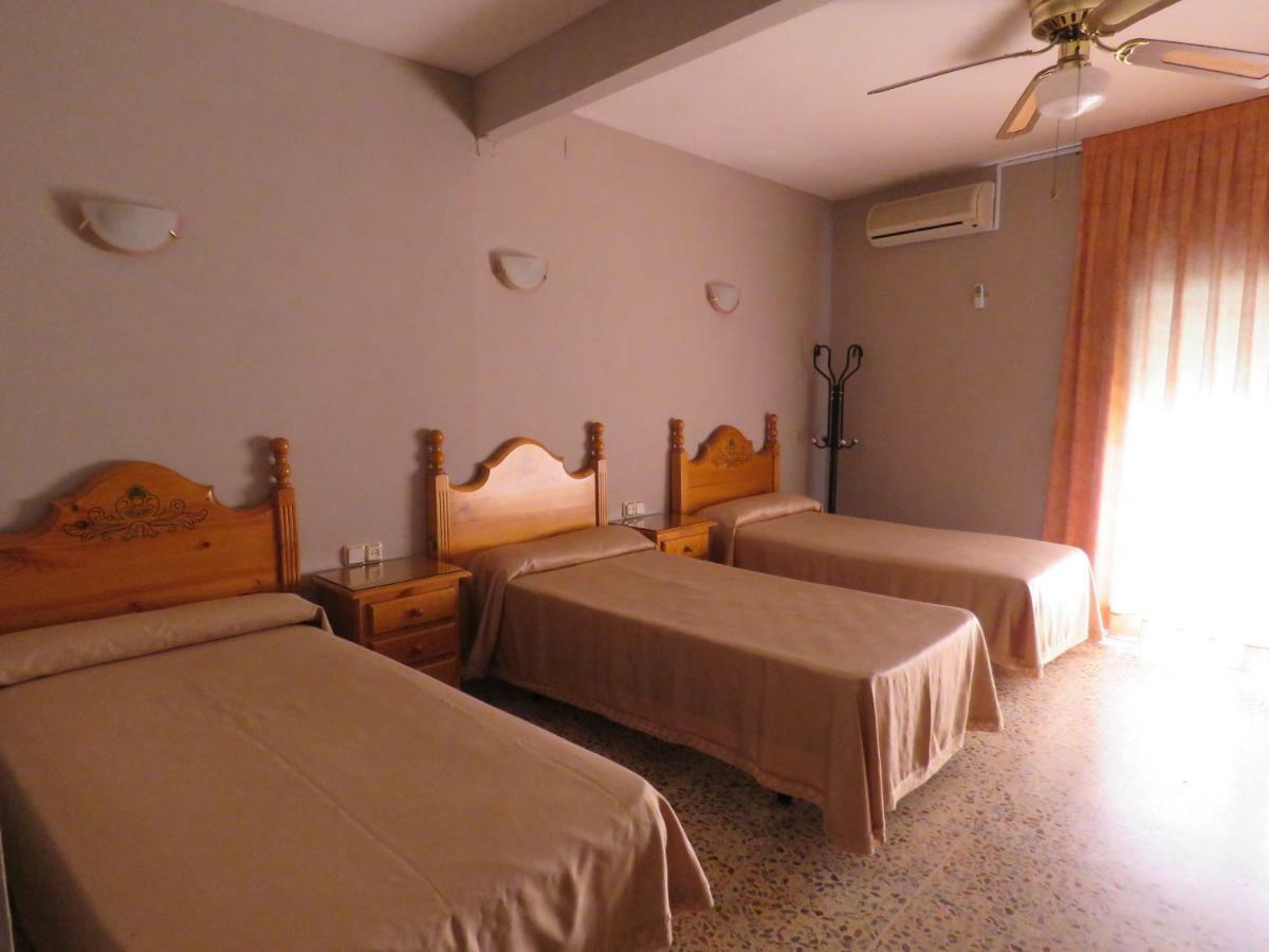 Hotel Alain Silla Bagian luar foto