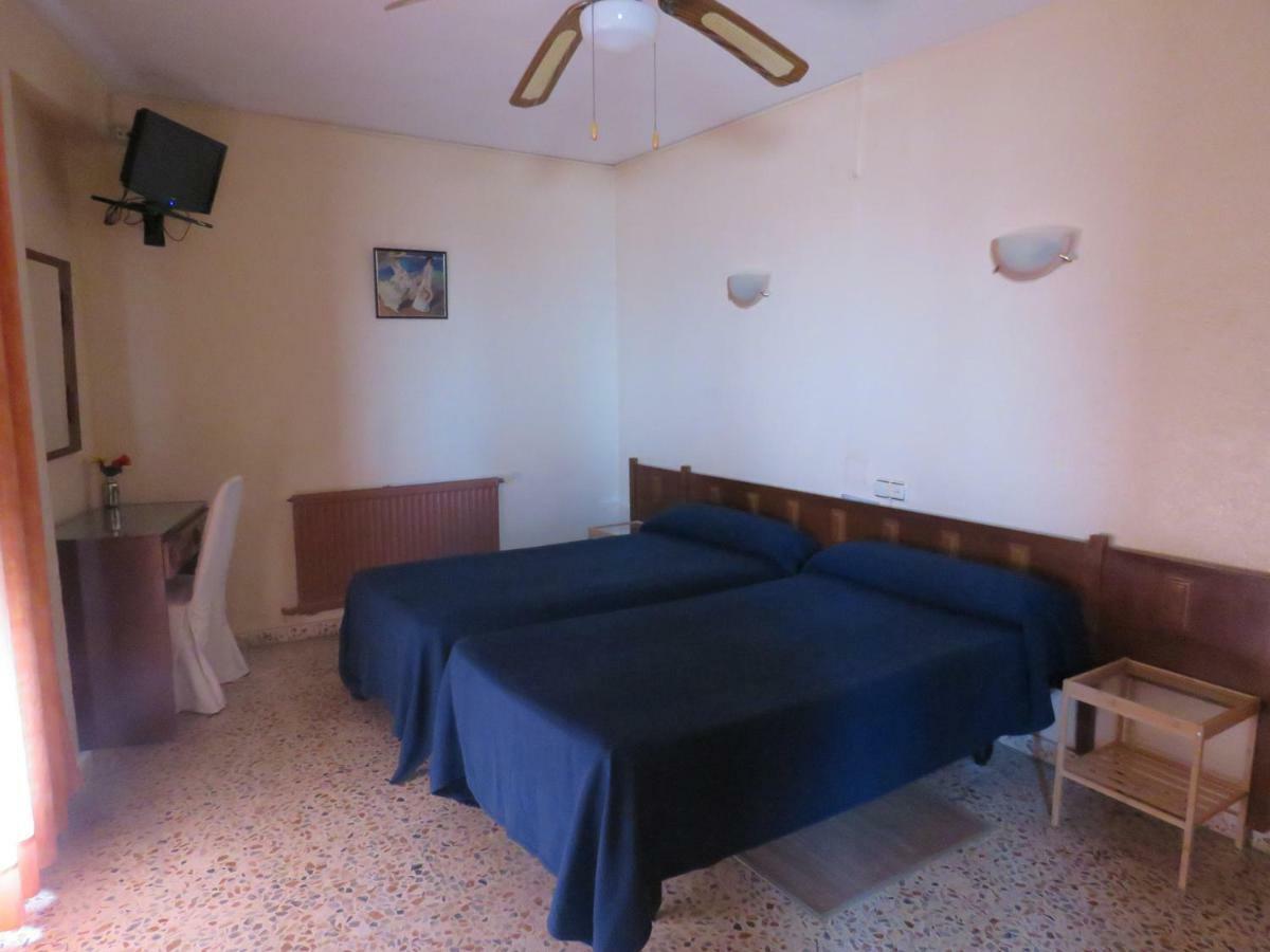 Hotel Alain Silla Bagian luar foto